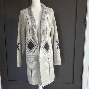 Debut Women's Geometric Cardigan - Gray and Cream Size M